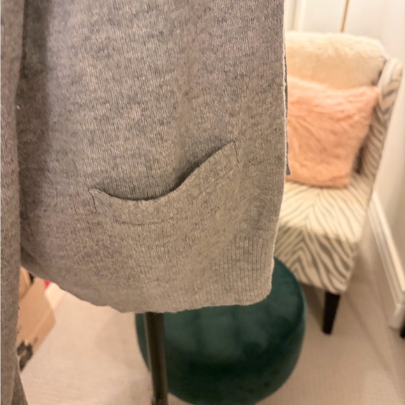 Gray Button-Up Cardigan - Picture 6 of 7